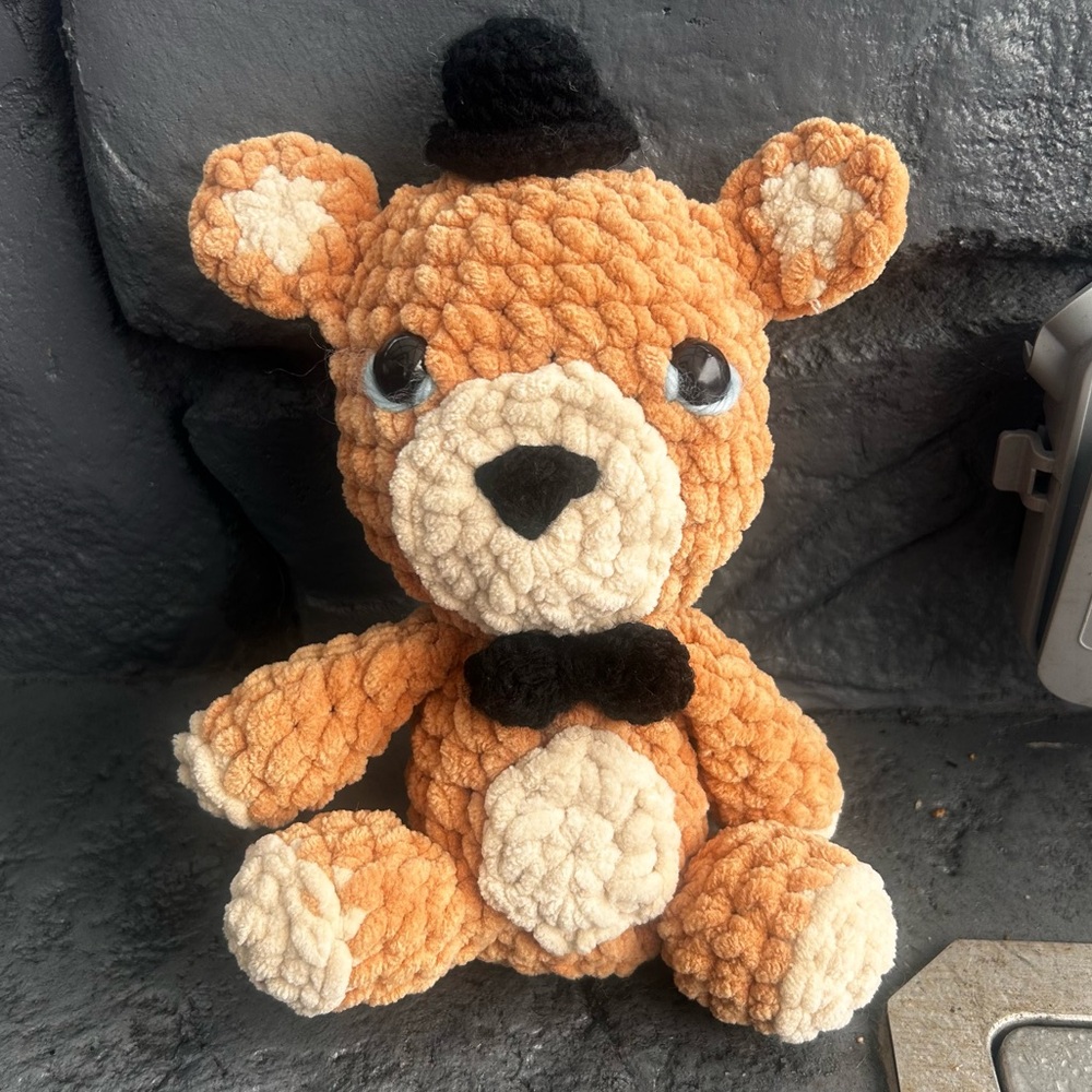 FIVE NIGHTS AT FREDDYS “freddy fazbear” PLUSHIE HANDMADE
